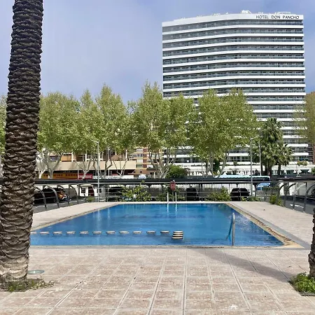 En Primera Linea, Sea Front, Pool & Parking Apartment Benidorm